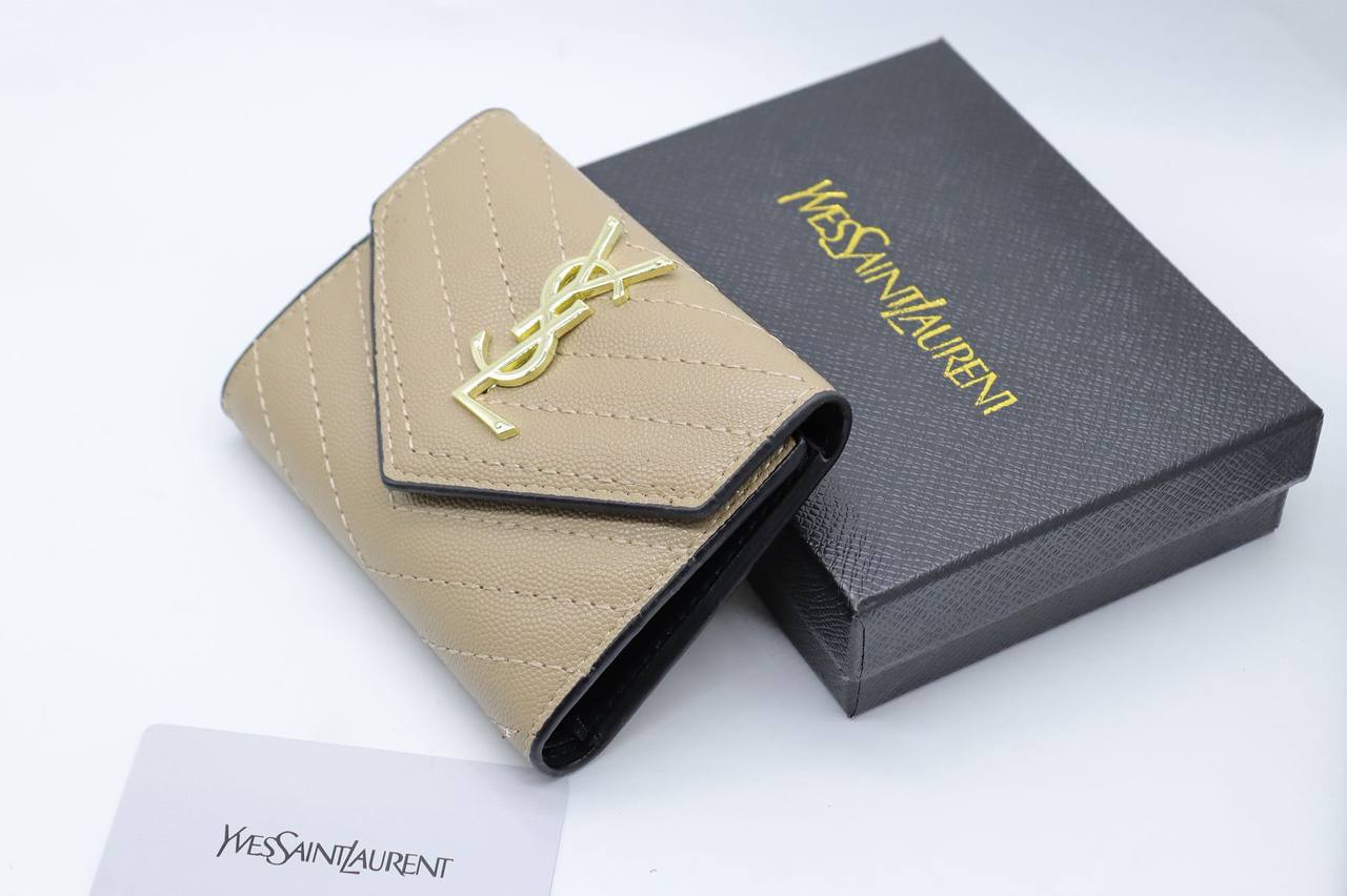 Ladies Wallets
60 dhs🪙💕

Zain33
♥️♥️♥️