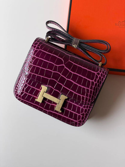 Hermes
constance 18cm💥Master quality ✅with box📦
580 dhs💓

Zain52
♥️♥️♥️