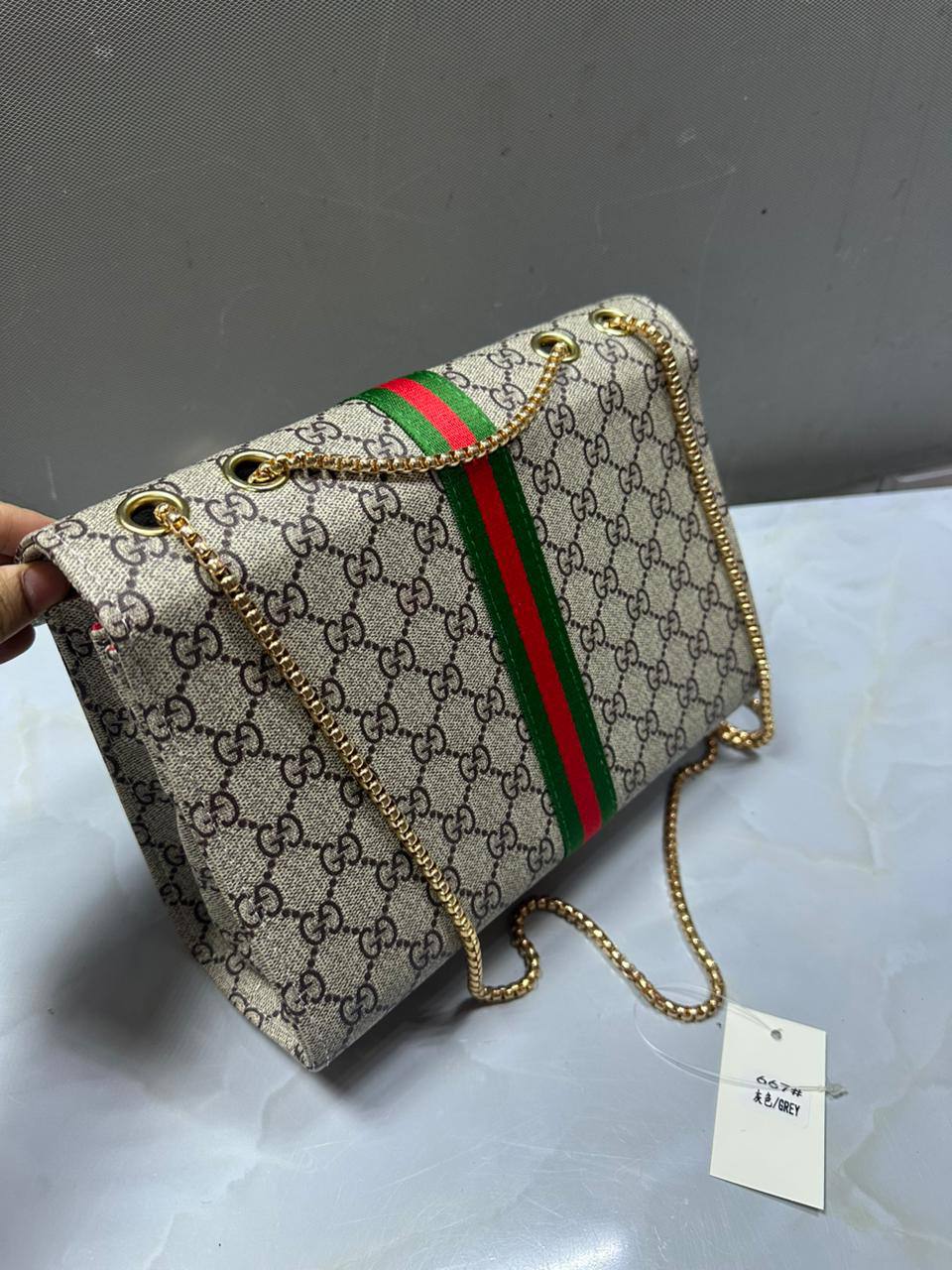 Gucci
Size: 26×18×9cm
70 dhs🪙🌨️

Zain50
♥️♥️♥️