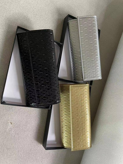 YSL
90 dhs❣️ 
high quality 
With box 
🎁🎁🎁

21cm

Zain26
♥️♥️♥️