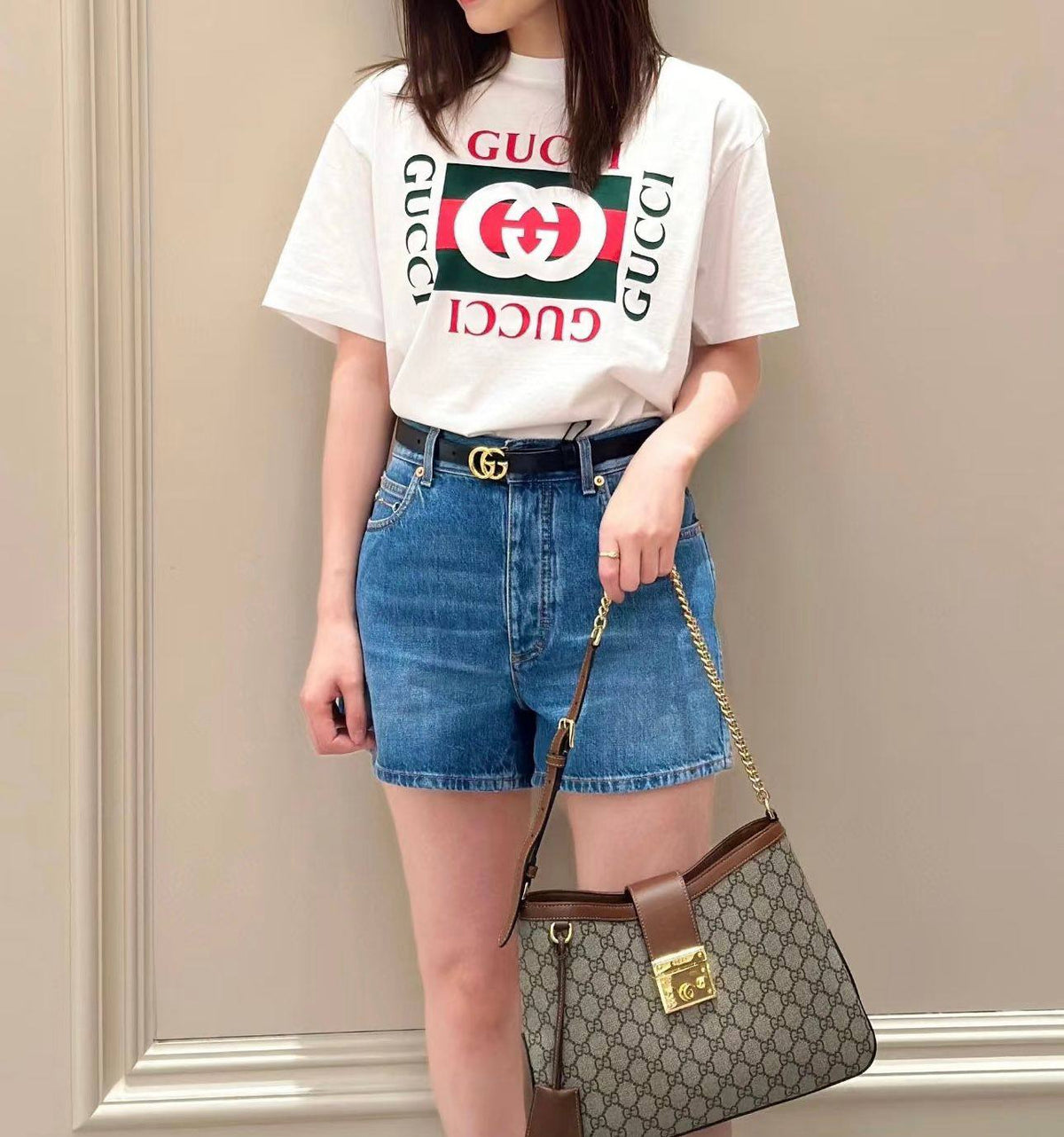 GUCCI

 NEW CAME 

GOOD QUALITY
 WITH BOX 

110 dhs🇦🇪🇦🇪🇦🇪

Zain295
♥️♥️♥️