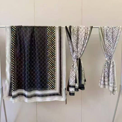 Silk scarf 
40 dhs❣️

Zain93
♥️♥️♥️