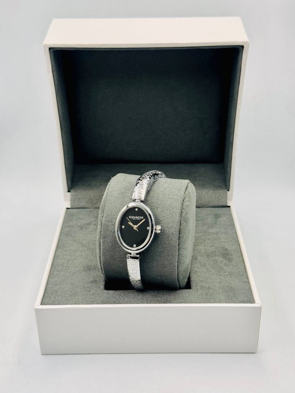CAOCH Ladies 
55 dhs🇦🇪🇦🇪

Zain08
♥️♥️♥️