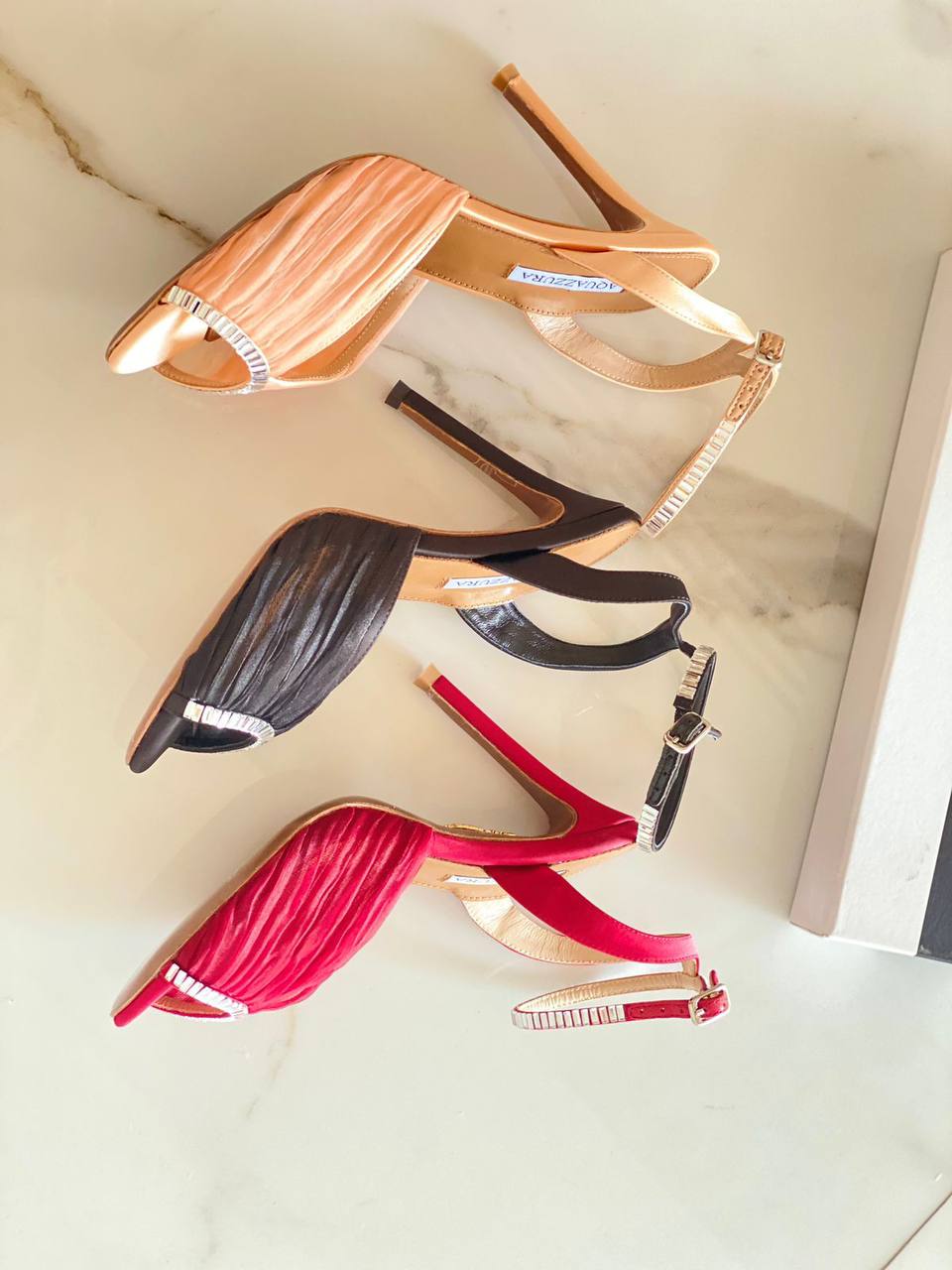 Aquazzura now model 
AAA master quality 
Size 36………41 
450 dhs🪙🌨️

Zain180
♥️♥️♥️