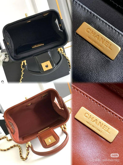 Chanel
90 dhs🪙🌨️

with box
🎁🎁🎁

size 24cm

Zain26
♥️♥️♥️