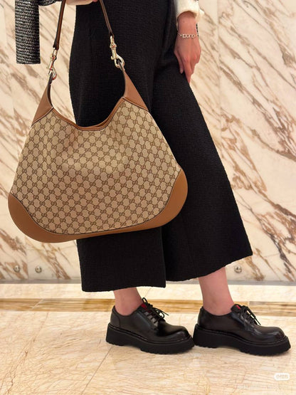 Gucci
Master
290 dhs✅

Zain10
♥️♥️♥️
