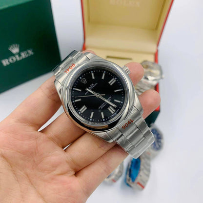 ROLEX WATCH 

WITHBOX paper bag
🎁🎁🎁

230 dhs🪙🌺
Master 

Zain40
♥️♥️♥️