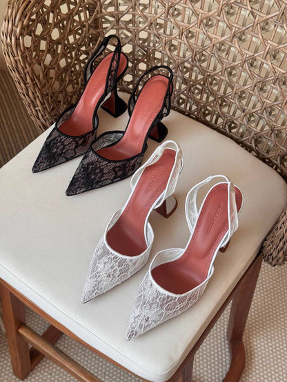 AMINA 🖤
🤩Available new 😍😍
Size: 36 to 41
Super master quality
450 dhs✅

Zain198
♥️♥️♥️