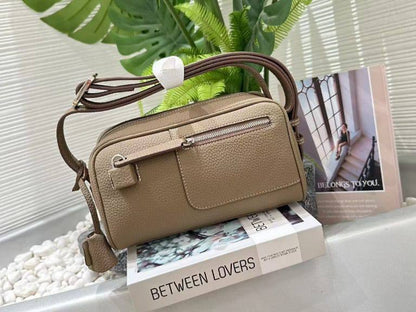 Hermes
90 dhs✅
high quality 

With box
🎁🎁🎁

Zain26
♥️♥️♥️