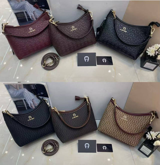 Aigner 
110 dhs✅

Zain299
♥️♥️♥️