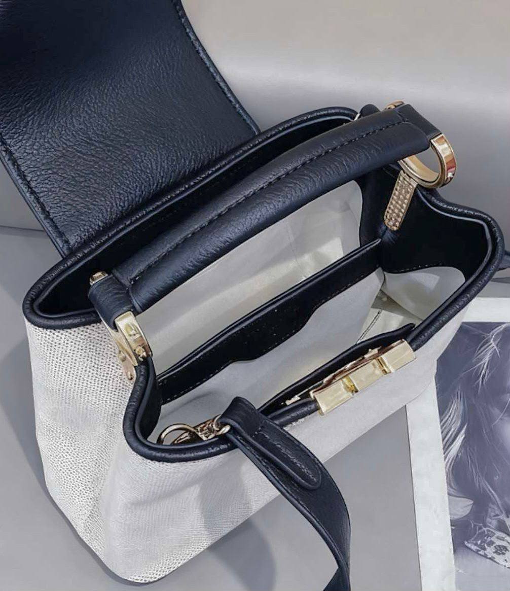 LOUIS VUITTON 

RESTOCK 

BIG SIZE 
GOOD QUALITY 
105 dhs🇦🇪🇦🇪

Zain295
Zain17
♥️♥️♥️