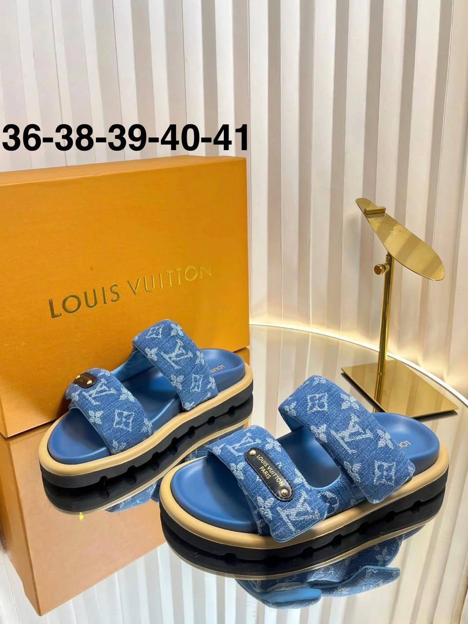 LV SLIPPER
GOOD QUALITY
110 dhs✅

Zain40
♥️♥️♥️
