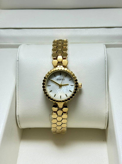 Gucci Ladies
55 dhs🪙🌨️

Zain29
♥️♥️♥️