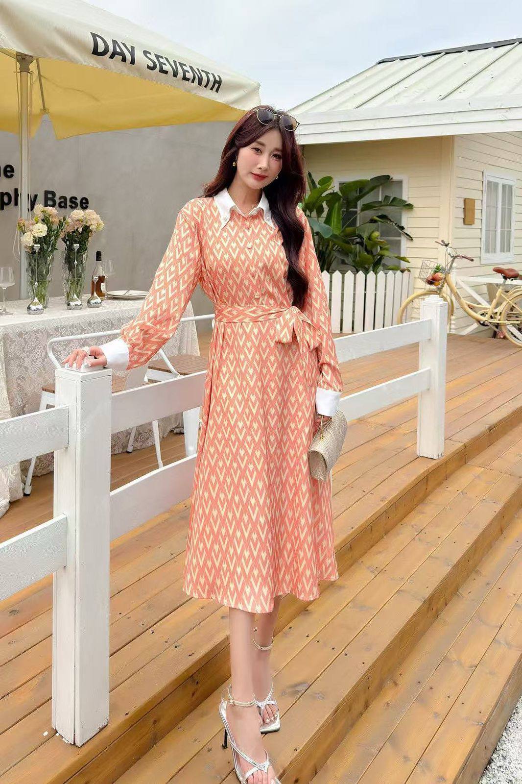 *New collections 💕💕      
230 dhs🌺
*good  quality  
*Sizes:S M L 
*AVAILABL

Zain231
♥️♥️♥️