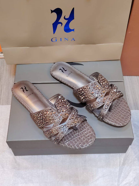 GINA Flat Slipper, 

New Arrived, 
Size 36 To 41

100 dhs🇦🇪🇦🇪

Zain120 
♥️♥️♥️
