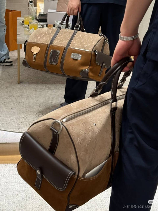 LV Super Master
1950 dhs✅
❣️❣️❣️

Zain10
