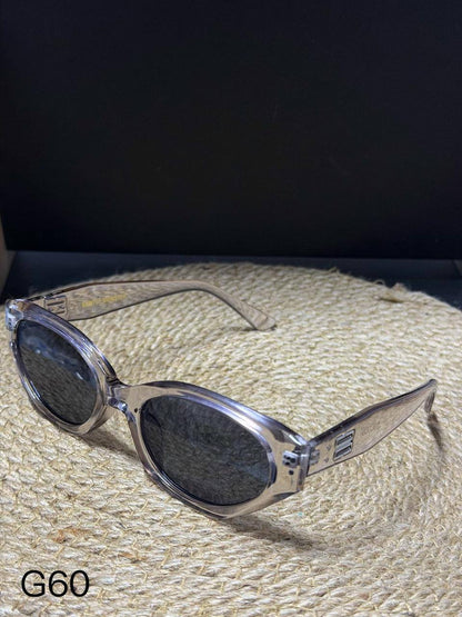 GENTLE MONSTER 👿 *

Sunglasses 🕶️ 

Copy one 

With master box 📦 
50 dhs✅

Zain216
♥️♥️♥️