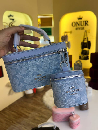 Coach

110 dhs

Zain95

♥️♥️♥️

Zc