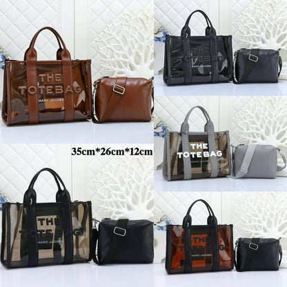 MARC JACOBS
 THE TOTE BAG  
GOOD QUALITY
110 dhs✅

Zain17
♥️♥️♥️