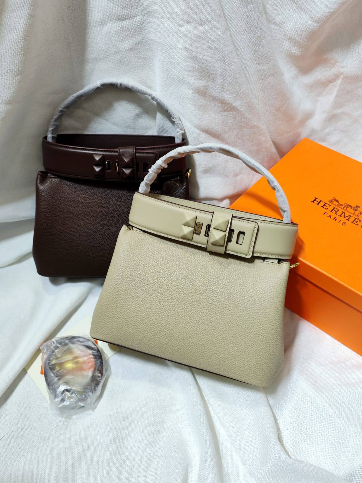 Hermes

105 dhs🇦🇪🇦🇪

high quality 

With box 

New come

Zain26
♥️♥️♥️