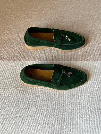 Loro Piana
Size 36 to 41
450 dhs✅

Zain288
♥️♥️♥️