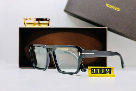 Tom Ford
60 dhs🌺

Zain29
♥️♥️♥️