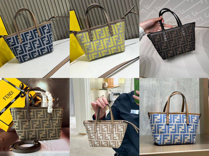 New arrival, good quality, 
with  box, 📦
size,  22 * 13 cm 
75 dhs🪙🌨️

Zain12
♥️♥️♥️