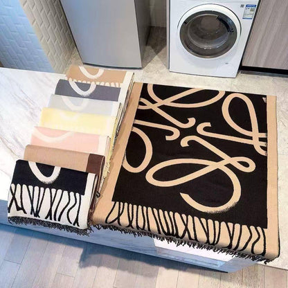 Winter scarf + Silk Scarf

45 dhs🪙🖤

Add Box 15 dhs🪙🖤

Zain93
♥️♥️♥️