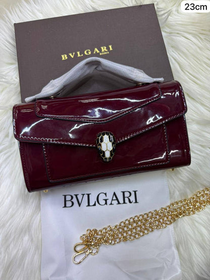 🌟 Bulgari Forever 
1️⃣ First quality +🎁
Size : 23 * 14 cm

90 dhs🇦🇪🇦🇪🇦🇪

with box🎁

Zain115
♥️♥️♥️