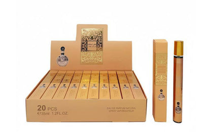 Perfume box

20 pc inside

80 dhs 

full box🎁🎁🎁

Zain254
♥️♥️♥️