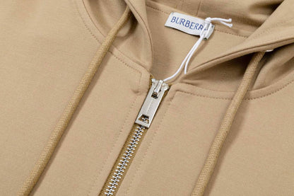 BURBERRY

Super Master quality

Sizes:S M L XL 2XL

350🇦🇪🇦🇪

Zain330
♥️♥️♥️