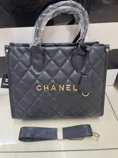 Chanel
70 dhs💓

Zain50
♥️♥️♥️