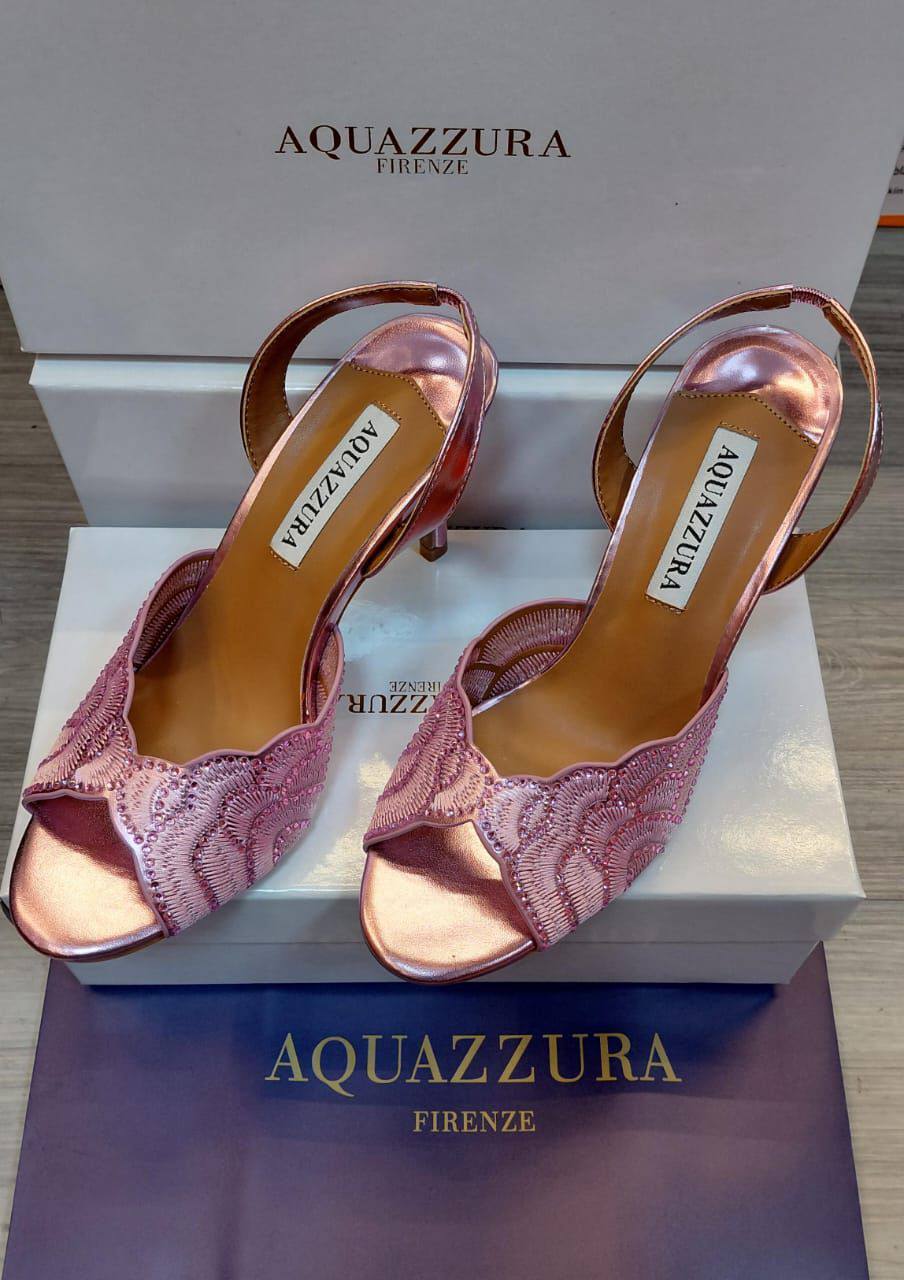 Aquazzura 
Size 36 To 41
120 dhs✅

Zain120
♥️♥️♥️
