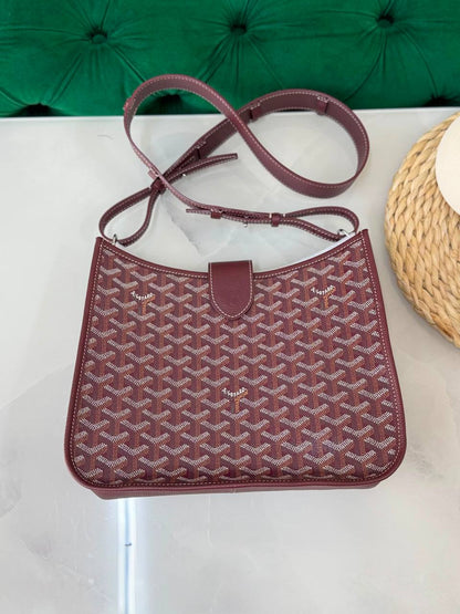 Goyard  ✨💥
Available original box 📦 
With full packing 🎀🎀
Super high quality 💥💥
For Price 👇 WhatsApp✅
0568585901 
0507557372
0552275751 Owner Zain 👌

Zain283
♥️♥️♥️