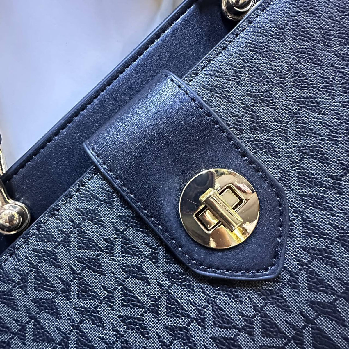 MK 

NEW CAME 
HIGH QUALITY 
115 dhs🇦🇪🇦🇪

Zain39
♥️♥️♥️