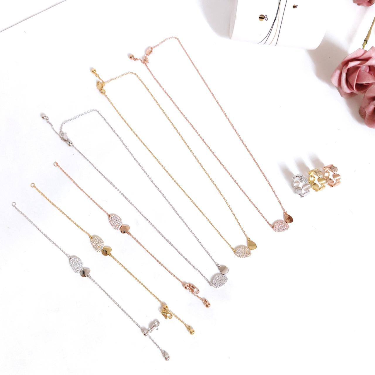 APM Set 💕
Necklace 
Bracelet 
Ring 💍 
*MASTER QUALITY* ☘️

110 dhs🪙💚 normal box 📦

Zain48
♥️♥️♥️