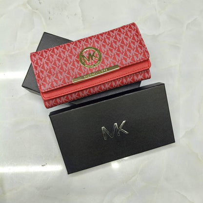 𝗟𝗢𝗡𝗚 𝗧𝗥𝗜-𝗙𝗢𝗟𝗗 𝗪𝗔𝗟𝗟𝗘𝗧
ᴡɪᴛʜ BOX

40 dhs💓

Zain31
♥️♥️♥️