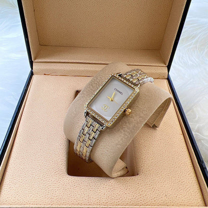 Aigner
Dior
Chanel
Piaget
Bvlgari
Gucci

55 dhs

Zain45
♥️♥️♥️