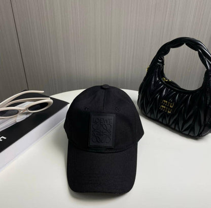 NEW COLLECTION*

*CAP*

*MASTER QUALITY*

170 dhs🪙🌺

Zain202
♥️♥️♥️