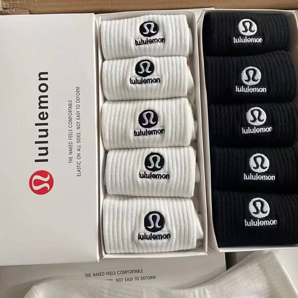NEW CAME🥰
SOCKS 
GOOD QUALITY
30 dhs🇦🇪🇦🇪
FREE SIZE 

Zain40
♥️♥️♥️