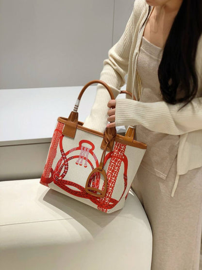 HERMES
 NEW CAME GOOD QUALITY 
100 dhs🇦🇪🇦🇪

Zain295
♥️♥️♥️