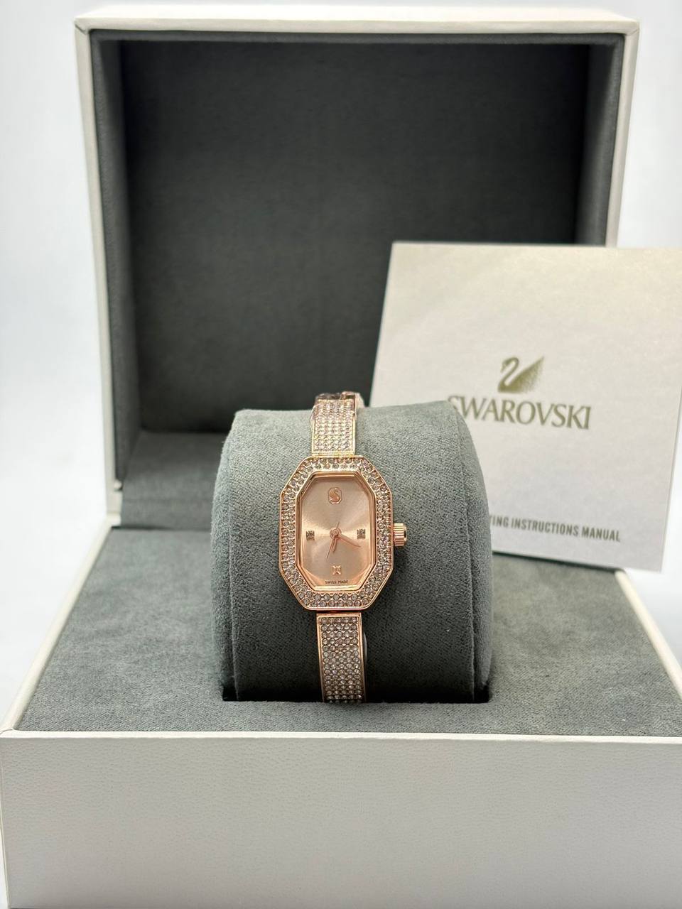 Swrovski ladies
 offer price 
40 dhs✅

Zain08
♥️♥️♥️