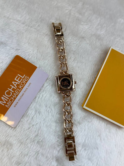 MK MEN👌
GOOD QUALITY 💕
60 dhs🪙

Zain133
♥️♥️♥️