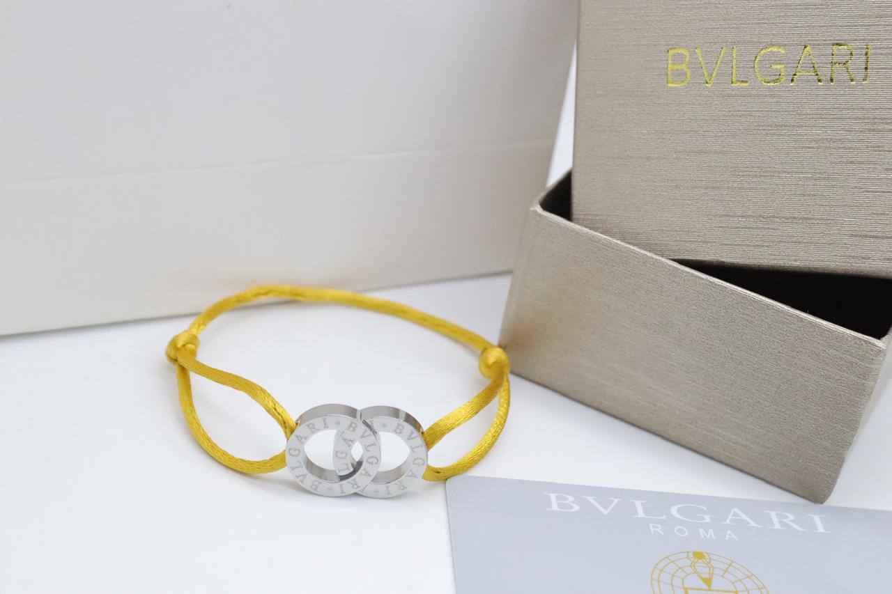 Bvlgari 

60 dhs✅

With Box
🎁🎁🎁

Zain33
♥️♥️♥️