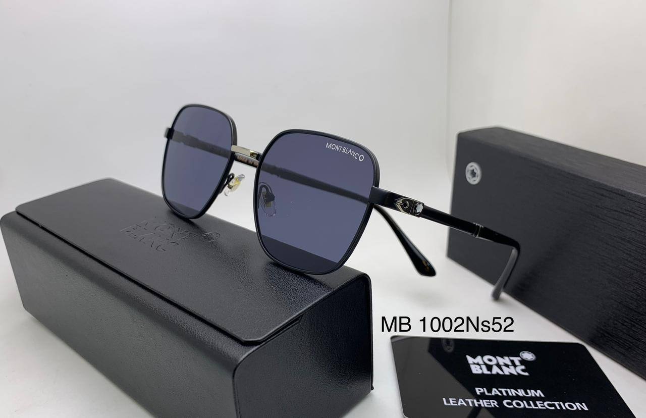 Armani
70 dhs✅

Zain126
♥️♥️♥️