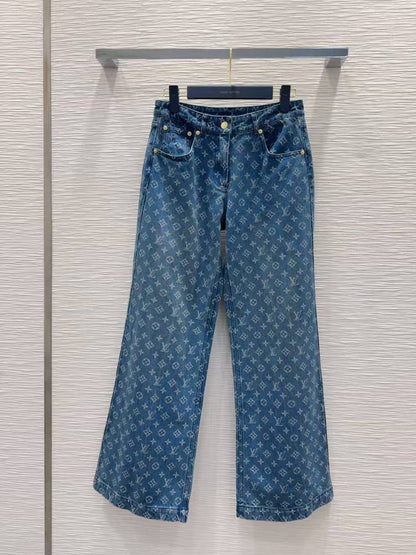 ❤️‍🔥LOUIS VUITTON NEW❤️‍🔥✨
✨VIP QUALITY 😍✨ 
Size : S to XL
410 dhs✅

Zain287
♥️♥️♥️