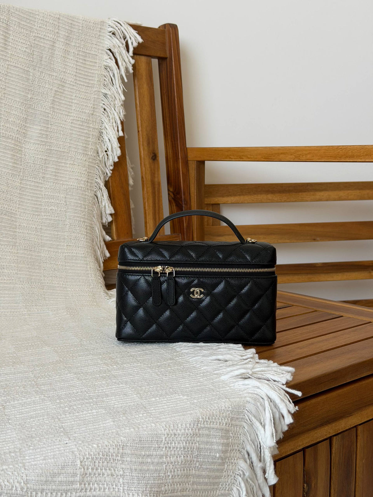 Chanel

For Price 👇 WhatsApp✅
0568585901 
0507557372
0552275751 Owner Zain 👌

Zain317
♥️♥️♥️