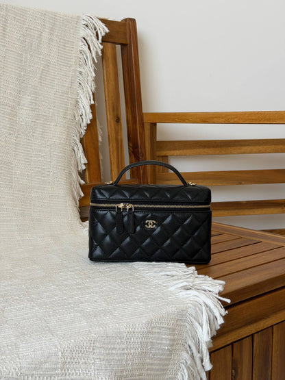 Chanel

For Price 👇 WhatsApp✅
0568585901 
0507557372
0552275751 Owner Zain 👌

Zain317
♥️♥️♥️