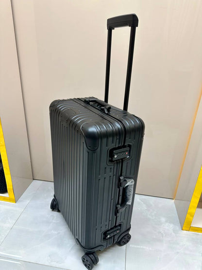 Available ❤️
brand new Rimowa Cabin Suitcase featuring a protective cover and spinner wheels❣️
For Price 👇 WhatsApp✅
0568585901 
0507557372
0552275751 Owner Zain 👌

Zain71
♥️♥️♥️