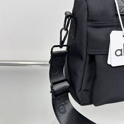 Alo Handle Bag
ʜᴀɴᴅʟᴇ ᴄʀᴏssʙᴏᴅʏ
ᴢɪᴘᴘᴇʀ ᴛʏᴘᴇ
ғᴀʙʀɪᴄ ᴍᴀᴛᴇʀɪᴀʟ
ᴡɪᴛʜ ᴛʀɪᴍ ʟᴏɴɢ sᴛʀᴀᴘ
ʟᴀʀɢᴇ sɪᴢᴇ : 28 cm

75 dhs✅

Zain31
♥️♥️♥️